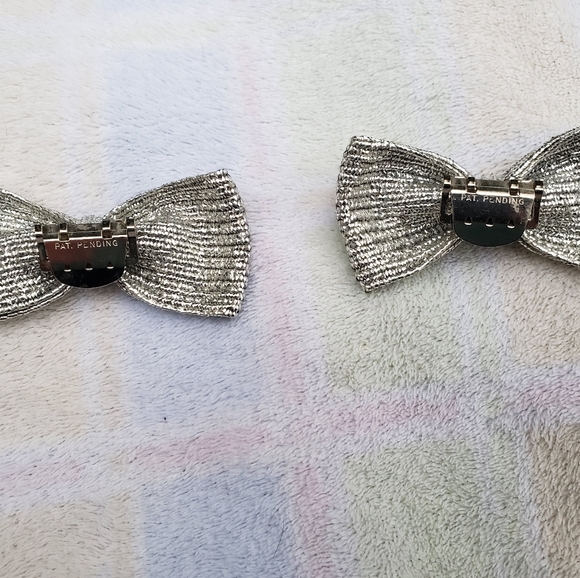 Mid-century Silver Bow Shoe Clips - Picture 6 of 6
